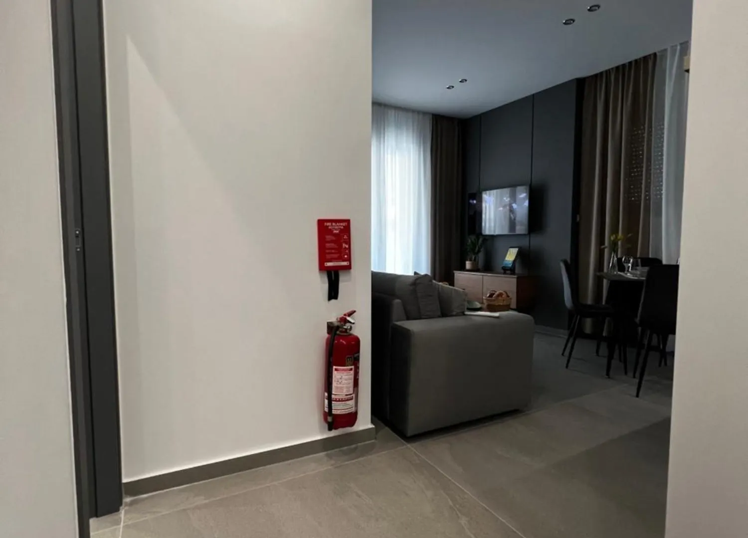 Oasis In Thessaloniki With 500 Mbps Internet Apartment