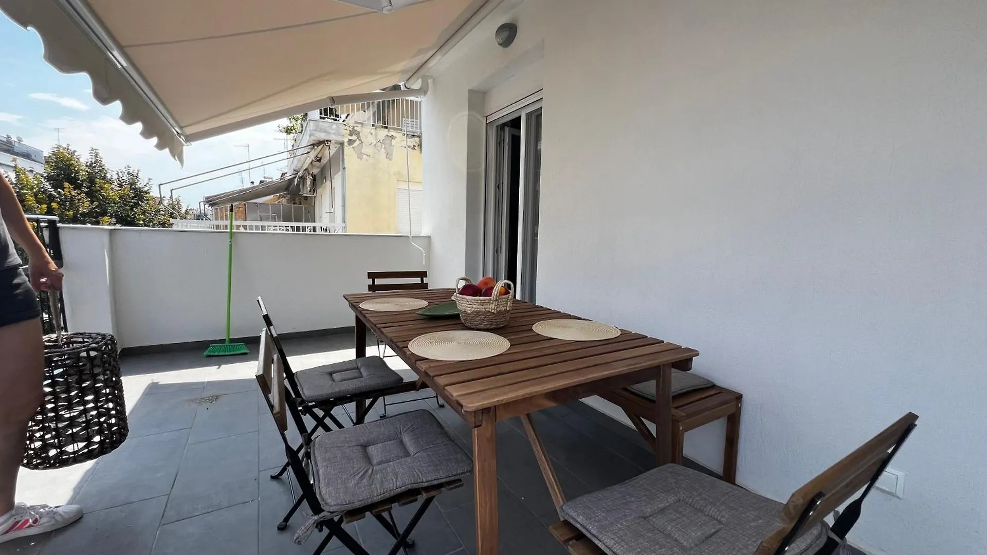 Oasis In Thessaloniki With 500 Mbps Internet Apartment Greece
